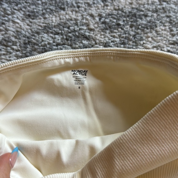 Monday Active Ribbed Shorts - Picture 2 of 3